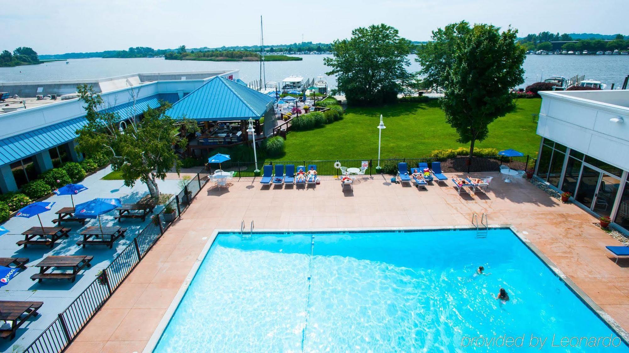 Holiday Inn Grand Haven-Spring Lake By Ihg Exterior photo